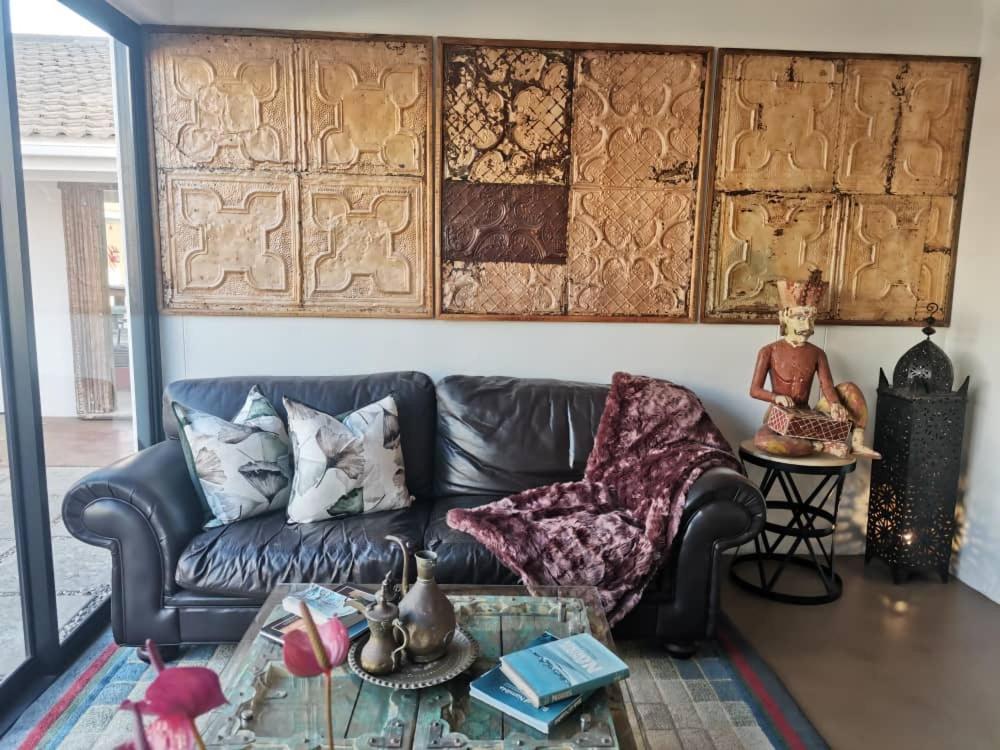 The Rez Guesthouse Walvis Bay Eksteriør bilde